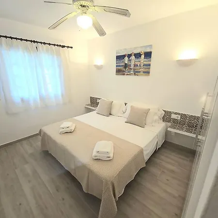 Apartment Con Terraza Y Vistas Al Mar En Son Bou