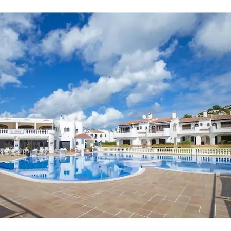 Apartment Con Terraza Y Vistas Al Mar En